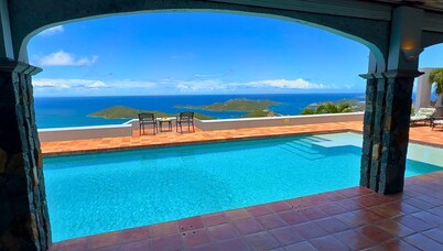 Silk Cotton Villa – Iconic Luxury in Gated Estate Mafolie with Harbor Views