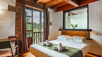 2 dormitorios, tabla de planchar con plancha, wifi gratis y ropa de cama