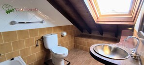Douche, serviettes fournies