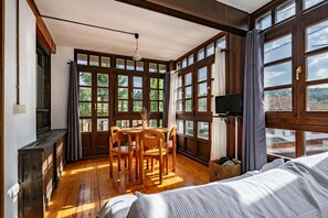 1 chambre, Wi-Fi gratuit, draps fournis