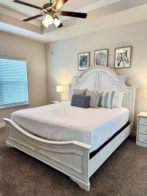 4 bedrooms, free WiFi, bed sheets