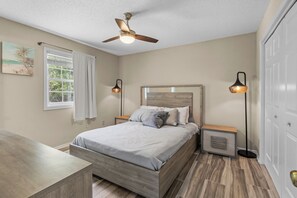 3 bedrooms, WiFi, bed sheets