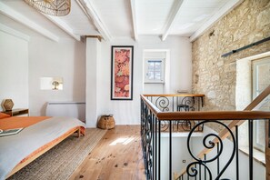 1 quarto, ferros/tábuas de passar roupa, Wi-Fi de cortesia