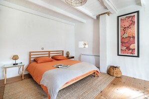 1 makuuhuone, silitysrauta/-lauta, ilmainen Wi-Fi, vuodevaatteet