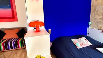 1 chambre, Wi-Fi gratuit, draps fournis