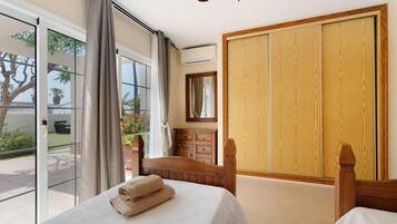 2 soverom, strykejern/-brett, wi-fi (inkludert) og sengetøy