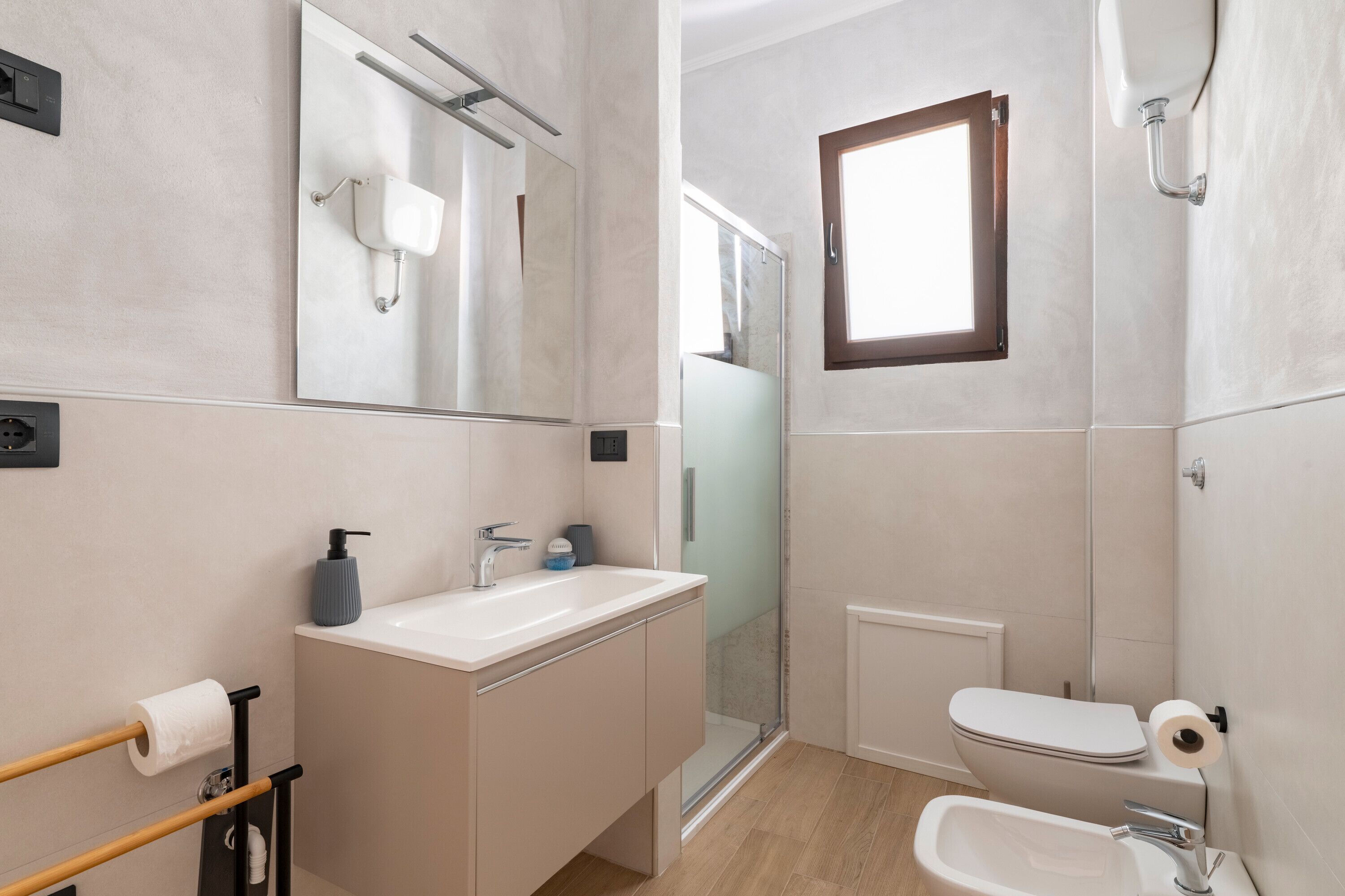 Doccia, asciugacapelli, asciugamani