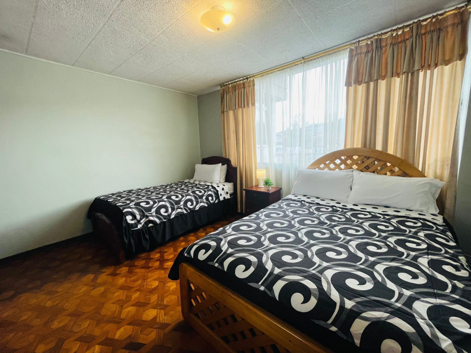 Desk, free WiFi, bed sheets