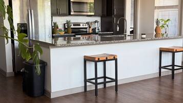 Microwave, oven, dishwasher