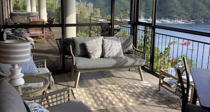 Allports Sea view Apartment with Spa