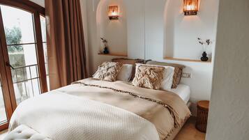 2 chambres, fer et planche à repasser, Wi-Fi gratuit, draps fournis
