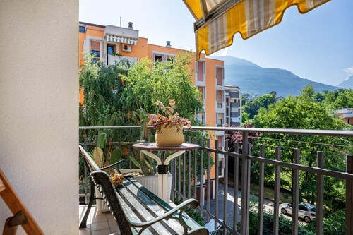 Appartement 'Re 1' avec balcon, Wi-Fi et climatisation
