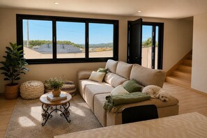 TV - Holiday Home 'Muxia' with Mountain Views, Private Terrace and Wi-Fi (Unknown)