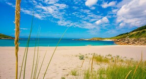 Beach nearby - Holiday Home 'Muxia' with Mountain Views, Private Terrace and Wi-Fi (Unknown)