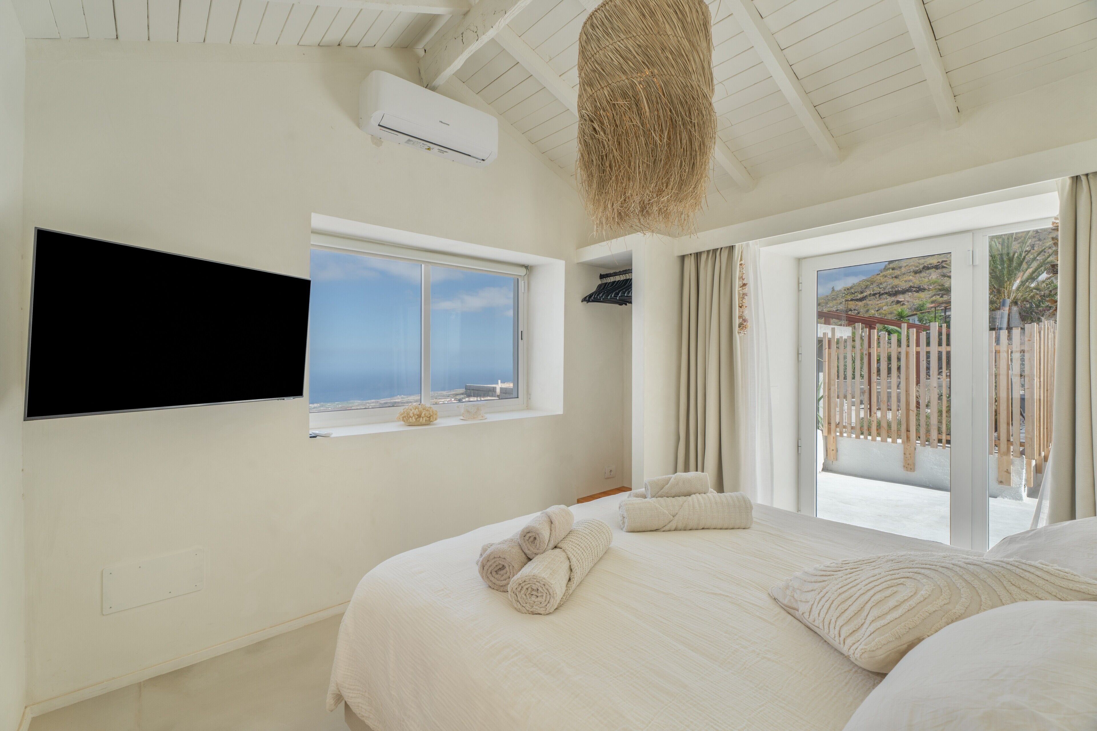 3 habitaciones, tabla de planchar con plancha y wifi gratis 