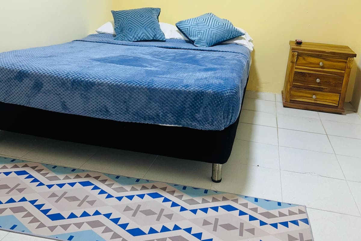 Basic Double Room, Patio