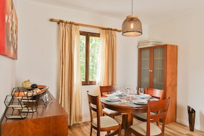 House | 3 bedrooms, Internet - Vila Vitalia in Machico (Machico)