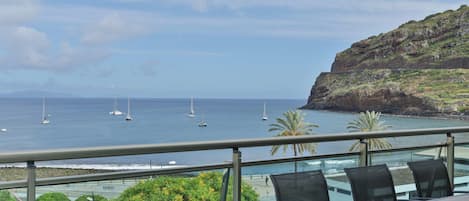 4 habitaciones y acceso a internet