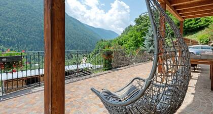 Chambre "Stanza 2" avec vue sur les montagnes, terrasse privée et Wi-Fi