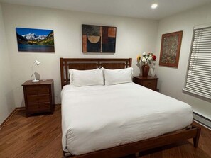 2 habitaciones, tabla de planchar con plancha y wifi gratis 