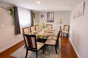 تناول الطعام