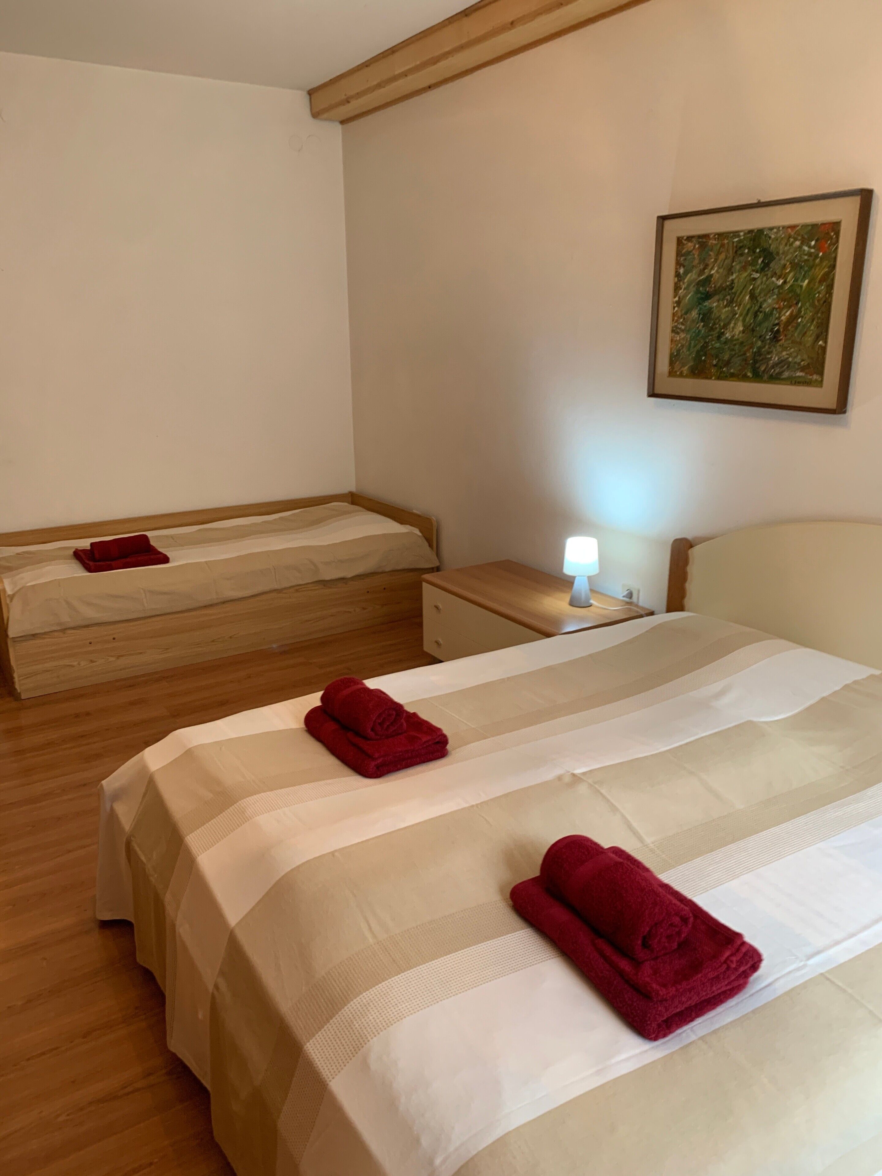 2 chambres, Wi-Fi gratuit, draps fournis