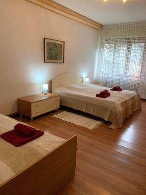 2 slaapkamers, gratis wifi, beddengoed
