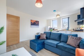 Lägenhet Comfort - utsikt mot staden | Vardagsrum