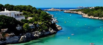 Holiday Home '5Sols, Acceso Directo A La Playa' with Sea View, Wi-Fi and Air Conditioning