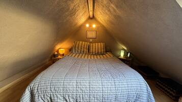 House | 3 bedrooms, iron/ironing board