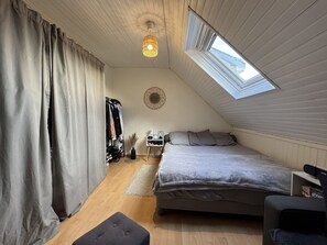 House | 3 bedrooms, iron/ironing board