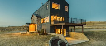 New Modern Farmhouse with Epic Views