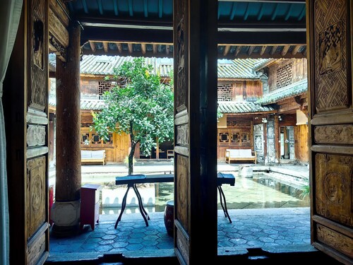 Jia Kedi Ancient House Cultural Homestay