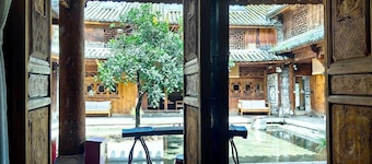 Jia Kedi Ancient House Cultural Homestay