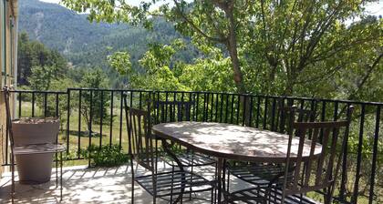 Maison de vacances 'Gabriel' avec vue sur les montagnes, terrasse privée et Wi-Fi