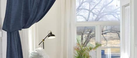 1 室のベッドルーム、WiFi、ベッドシーツ