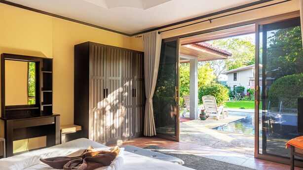 2 bedrooms, iron/ironing board, WiFi, bed sheets - Private pool villa 50 meters from the beach 🏝 (Ban Tai)