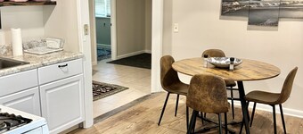 Secluded location in quiet neighborhood 2 miles from the brand new amphitheater.