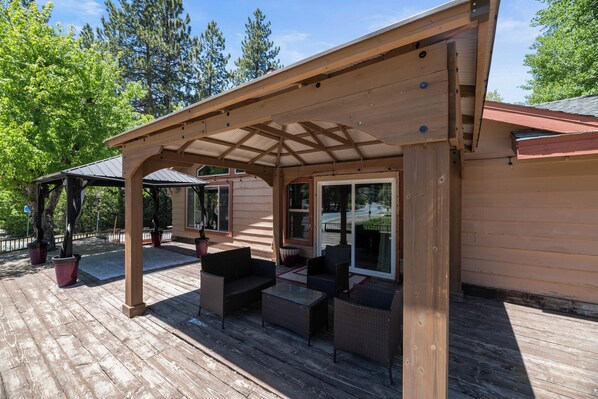 ลานระเบียง/นอกชาน