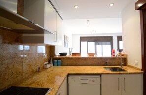 Apartment | Private kitchen - Apartment in Lescala Near Beaches (L'Escala)
