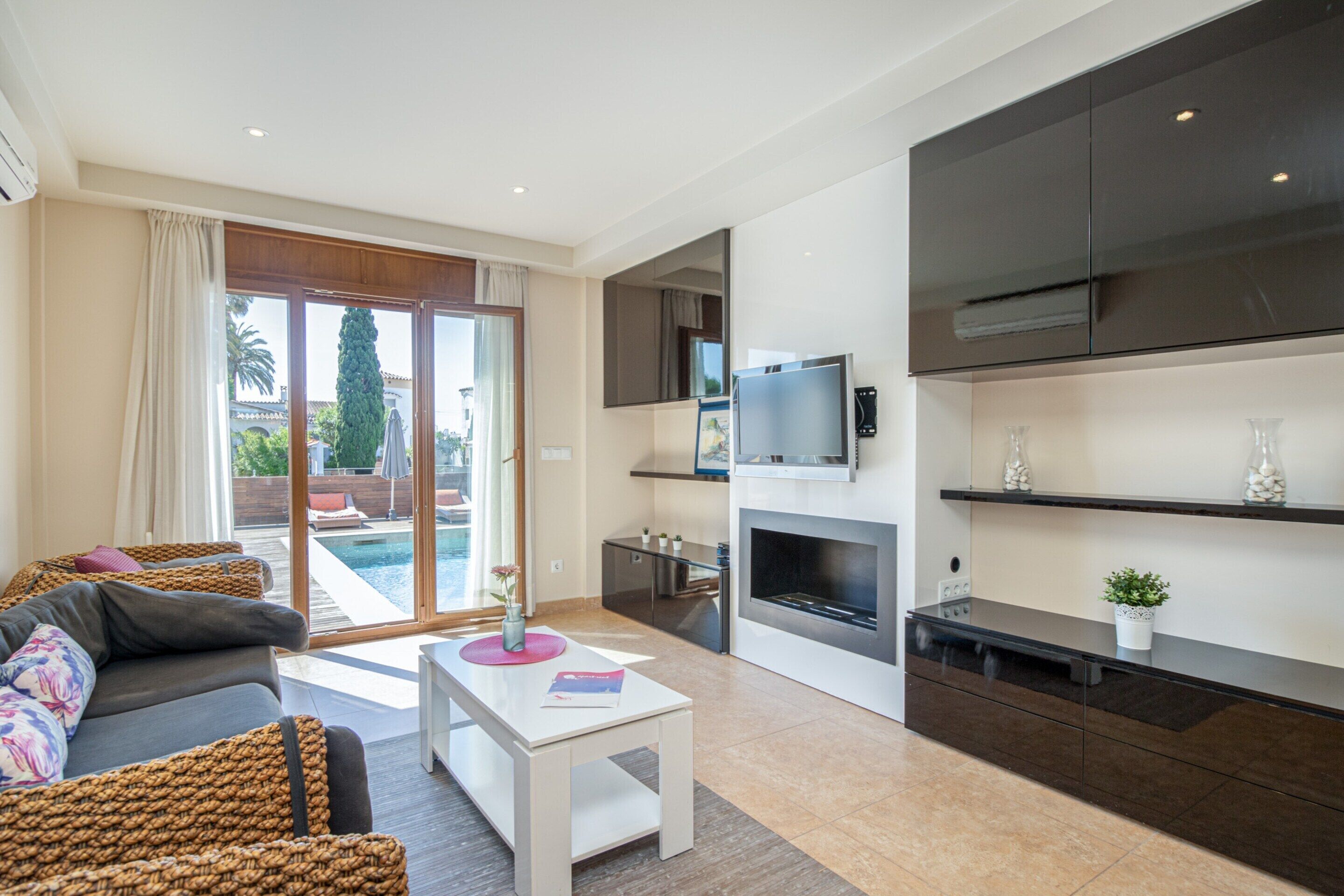Villa | Living room