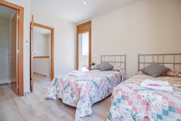 別墅 | 4 間睡房、熨斗/熨衫板