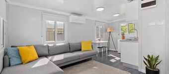 Mornington Short Term Rental & Holiday Home - Family/Pet Friendly Accommodation