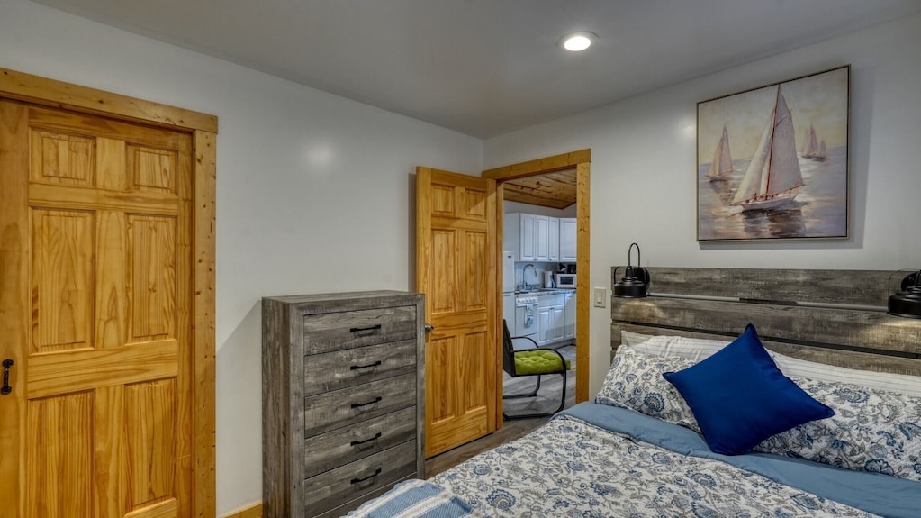 Charming & Cozy 1-bedroom Cottage At Seneca Lake, Senecaville. Oh - Cambridge, OH