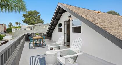 Ocean-View 1BR Retreat w/ Large Private Terrace - Walk to Beach & Dining