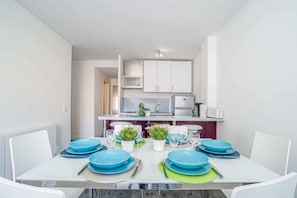 Apartment | Dining
