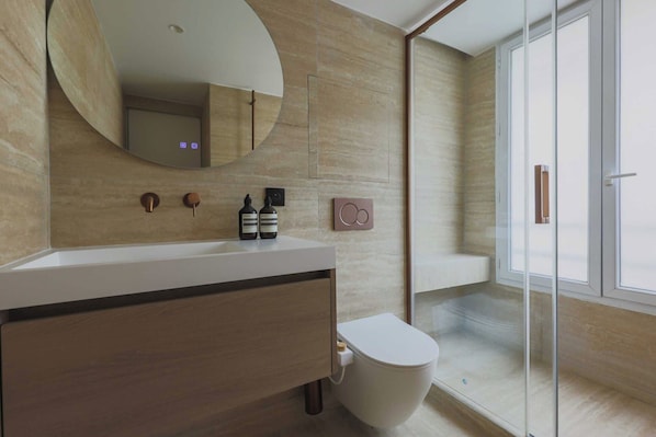 Apartment | Badezimmer | Handtücher