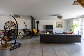 House | Living room