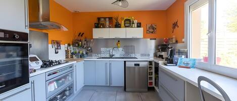 House | Private kitchen