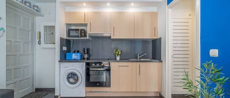 Apartment | Private kitchen